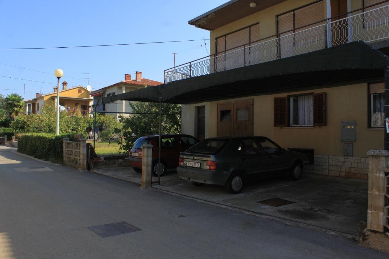 Apartments With A Parking Space Umag - 7066 Εξωτερικό φωτογραφία