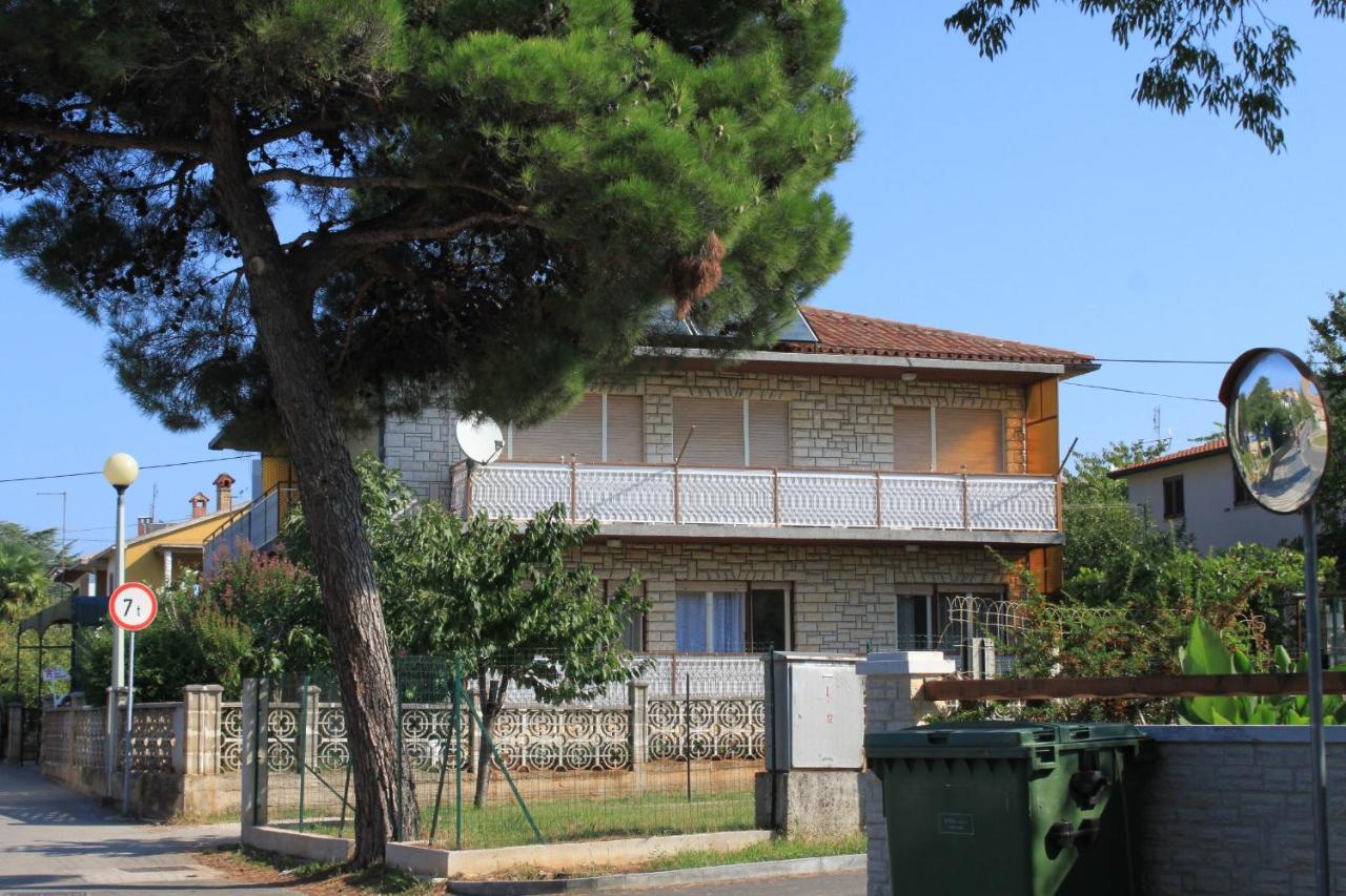 Apartments With A Parking Space Umag - 7066 Εξωτερικό φωτογραφία