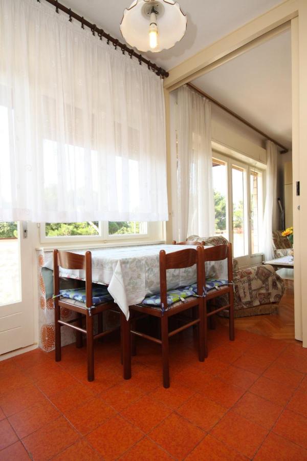 Apartments With A Parking Space Umag - 7066 Εξωτερικό φωτογραφία
