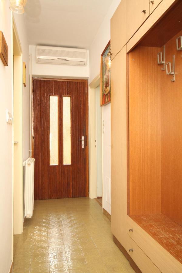 Apartments With A Parking Space Umag - 7066 Εξωτερικό φωτογραφία