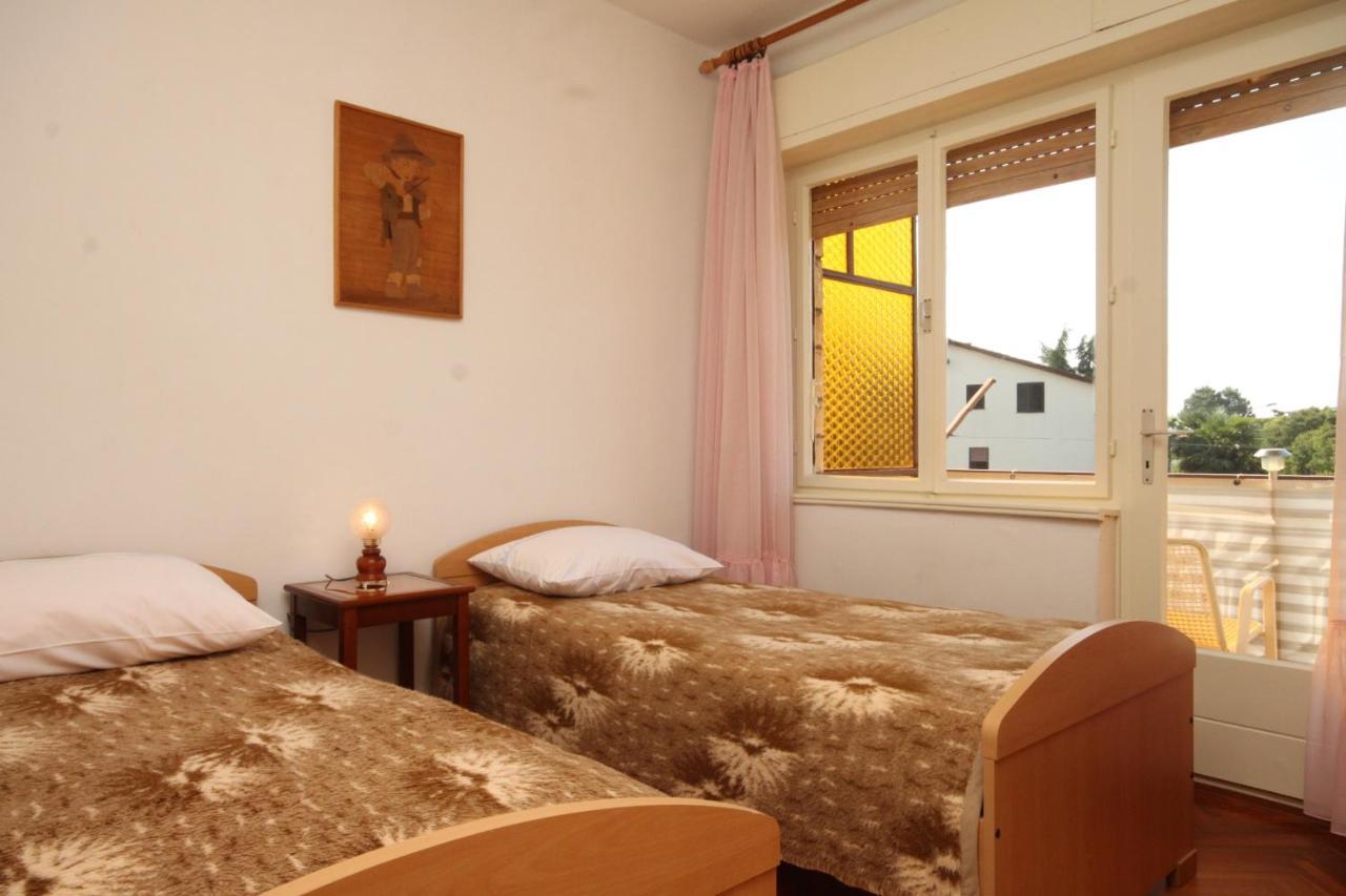 Apartments With A Parking Space Umag - 7066 Εξωτερικό φωτογραφία